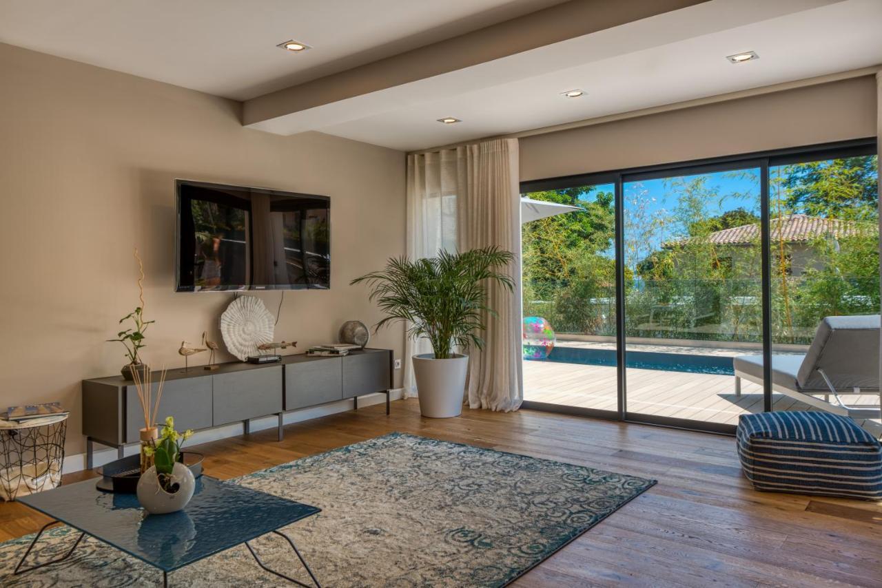 Deluxe Villa Graziella 200 M From The Beach Éze Ngoại thất bức ảnh